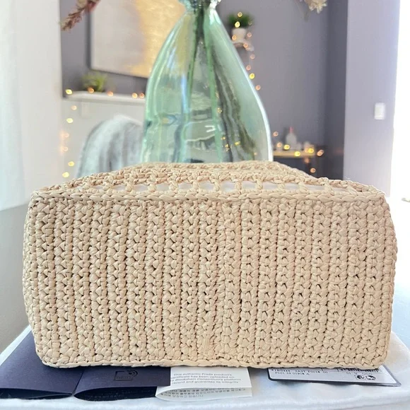 ❌❌SOLD! New Prada Raffia Small Tote - Picture 4 of 10